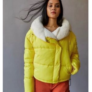 NWT BDG Urban Outfitters Marlow Puffer Jacket Yellow Shawl Collar Yellow sz S